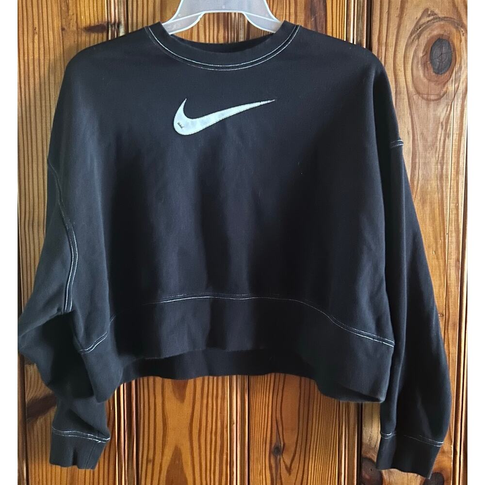 Nike Women’s cropped sweatshirt streetwear oversized black/white swoosh medium